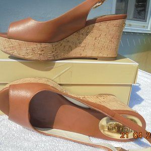 Michael  Kors leather wedges 5